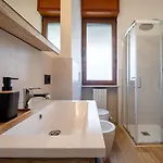 Free Parking - N8 Urban Loft 베로나