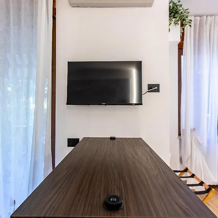 Free Parking - N8 Urban Loft Apartamento