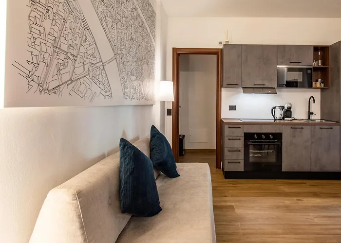 Apartment Free Parking - N8 Urban Loft *