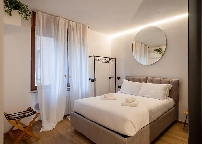 Apartment Free Parking - N8 Urban Loft *